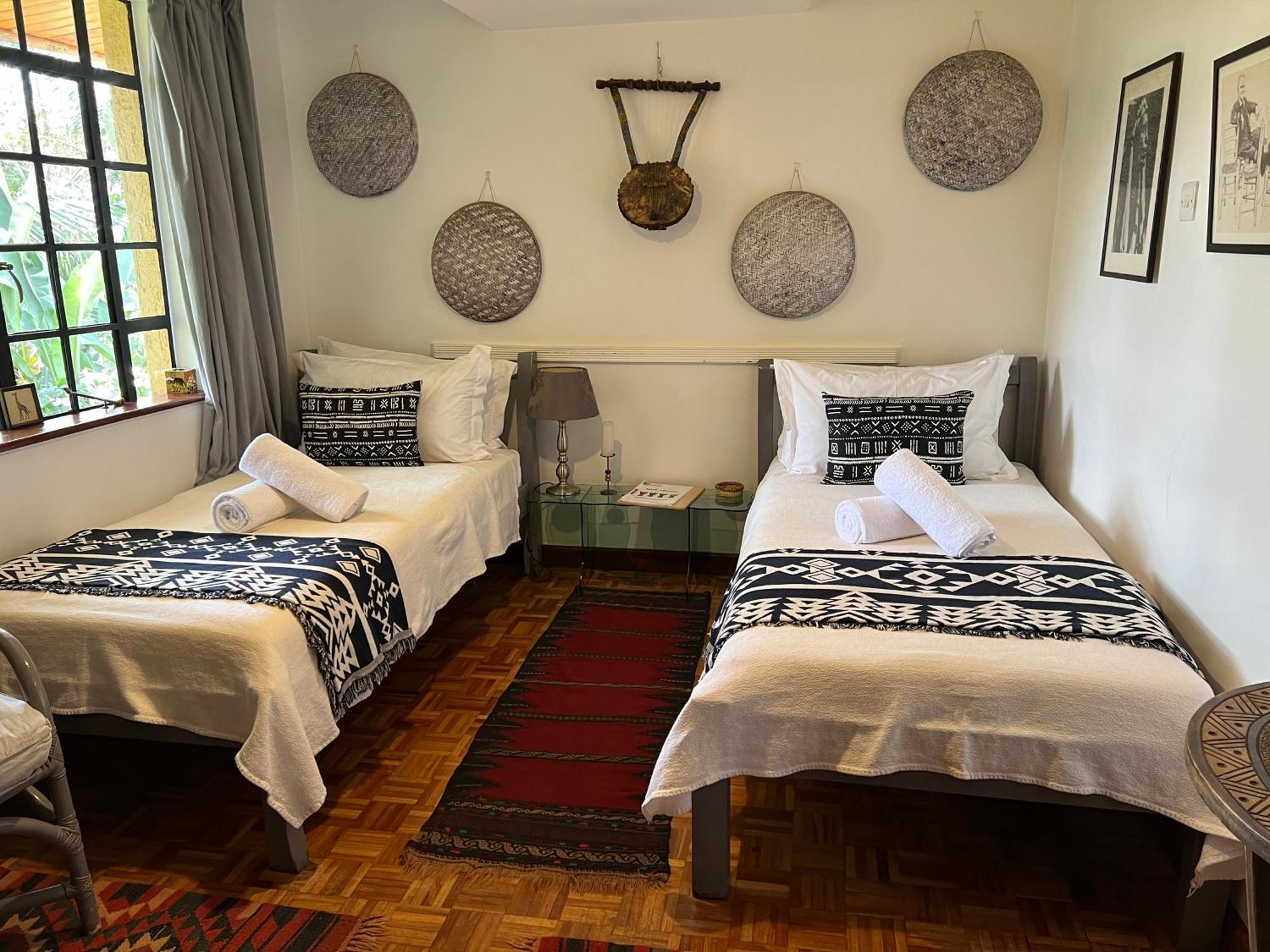 Hob House Guest house Gachie